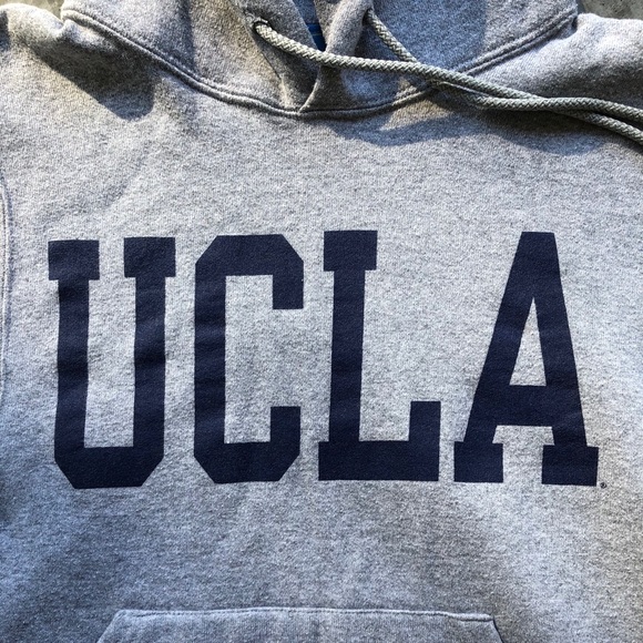 COPY - UCLA Classic Hooded Sweatshirt - grey - Picture 4 of 8
